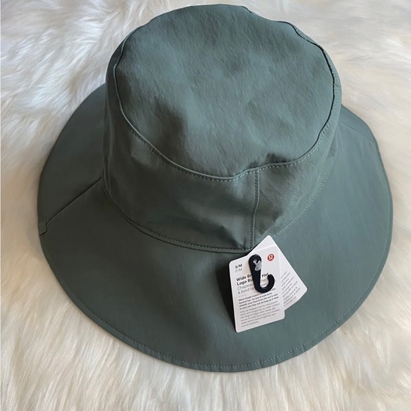 NWT Lululemon Wide Brim Logo Bucket Hat - Picture 2 of 4